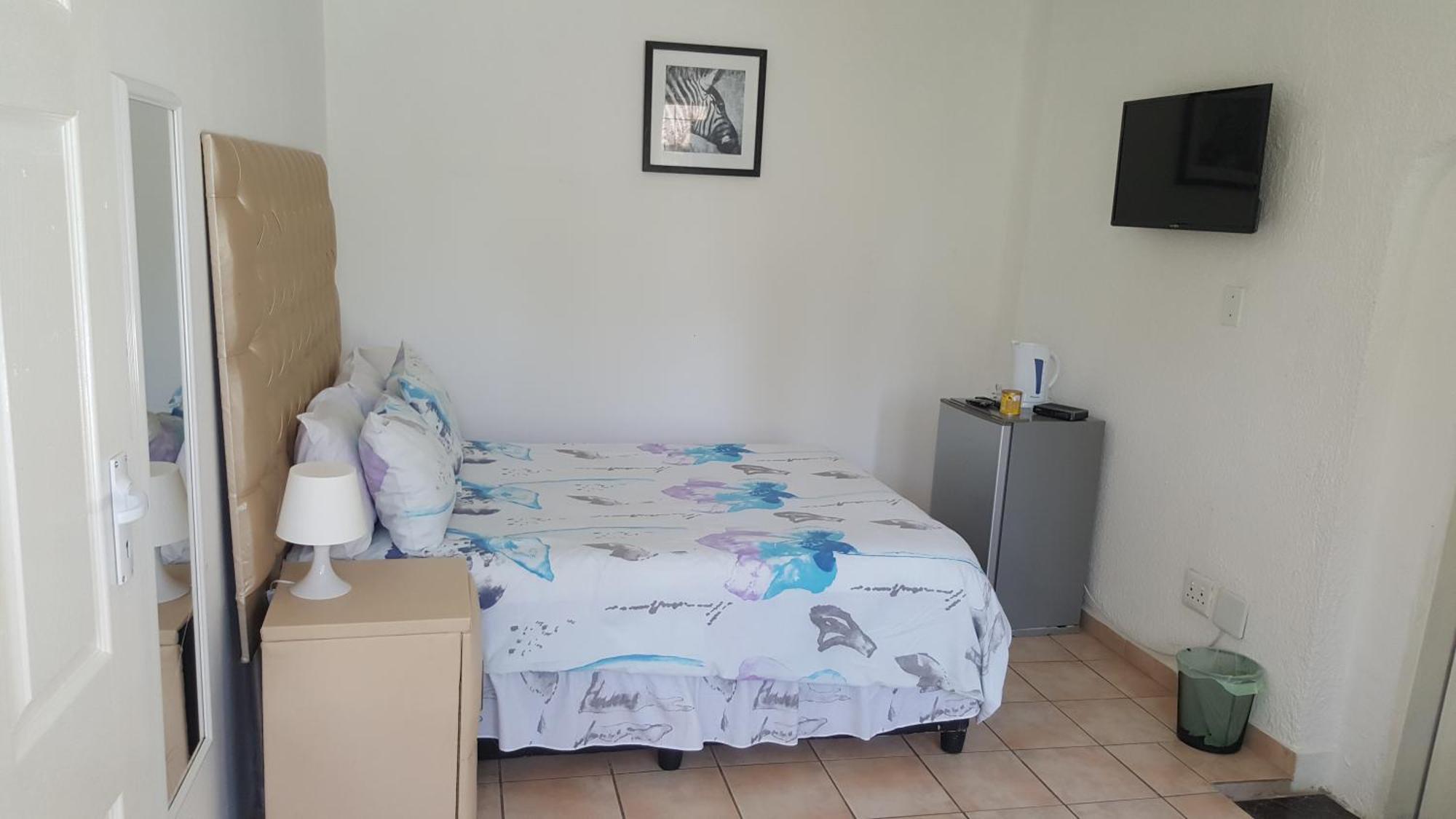 SimbaSun Cottages Midrand Esterno foto
