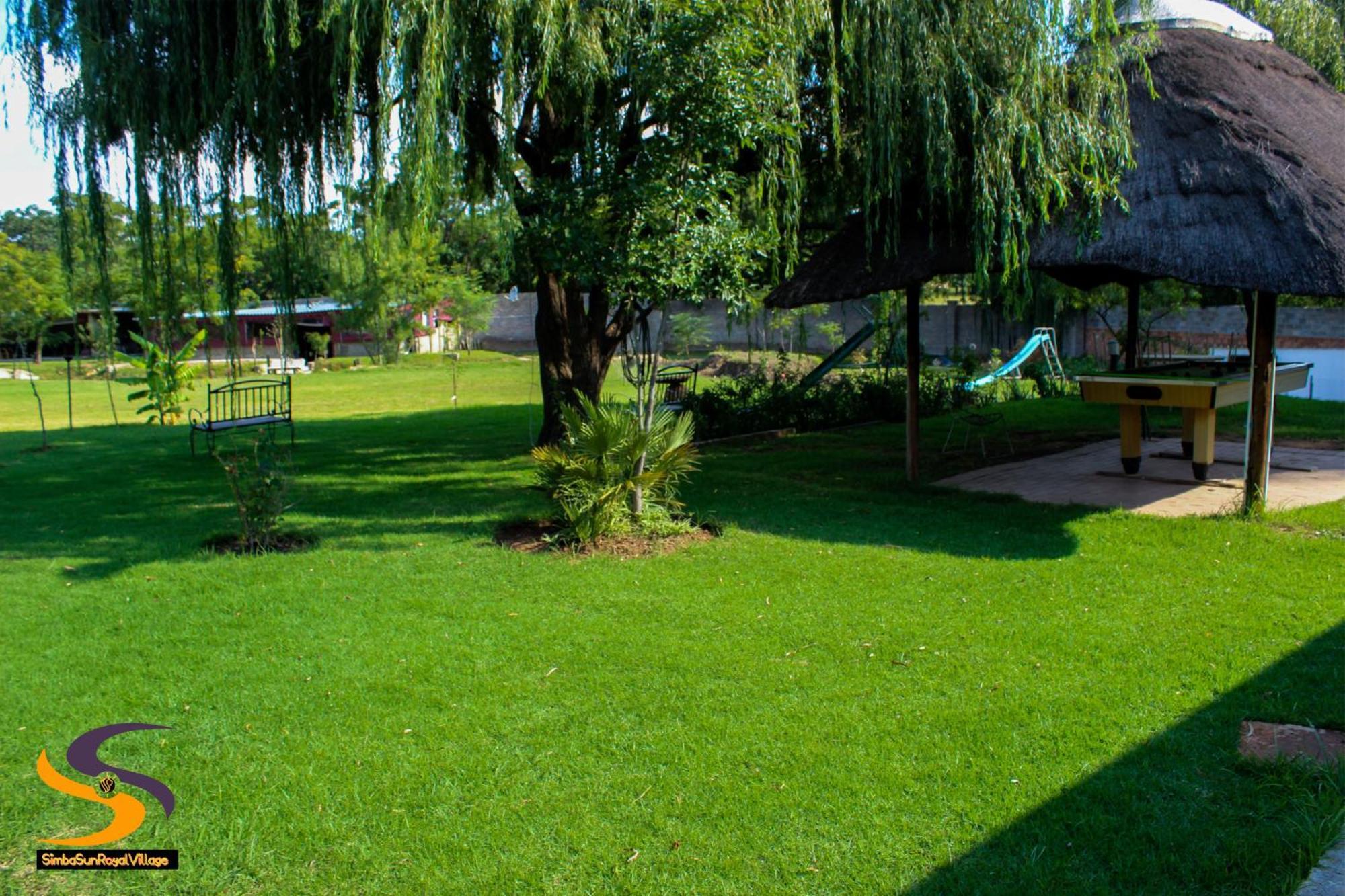 SimbaSun Cottages Midrand Esterno foto