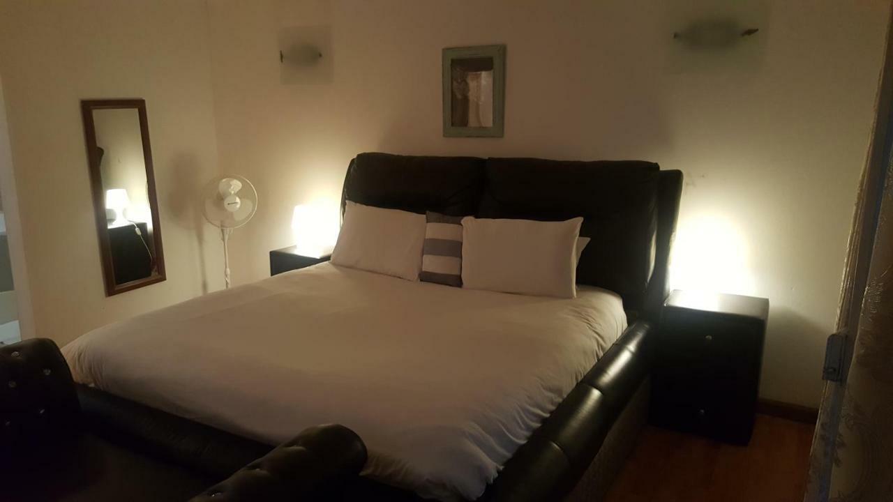 SimbaSun Cottages Midrand Esterno foto