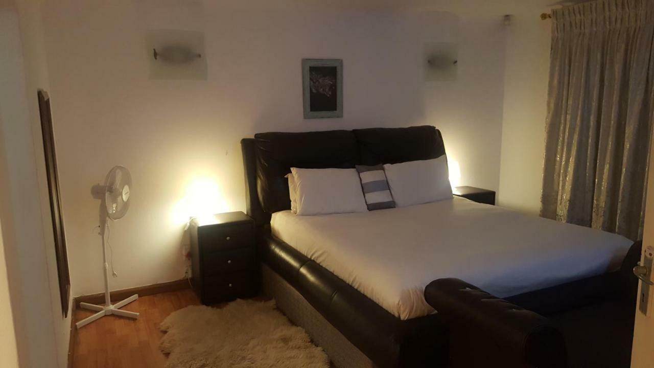SimbaSun Cottages Midrand Esterno foto